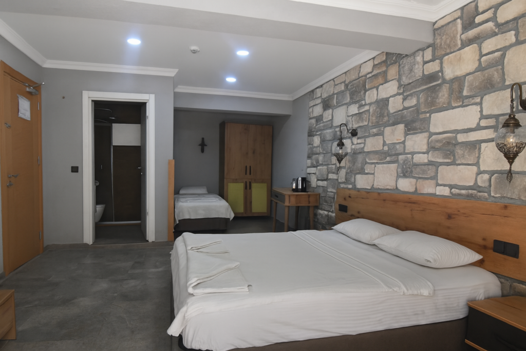 Ballı Butik Hotel- 4 Kişilik Deluxe Oda